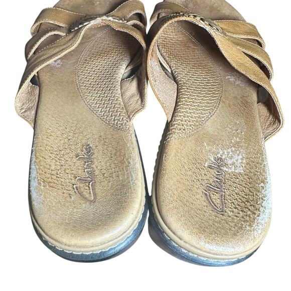 Clarks Women's Leather Sandals 7.5 Comfortable Cross-Strap Sandals with Flower - Picture 8 of 14